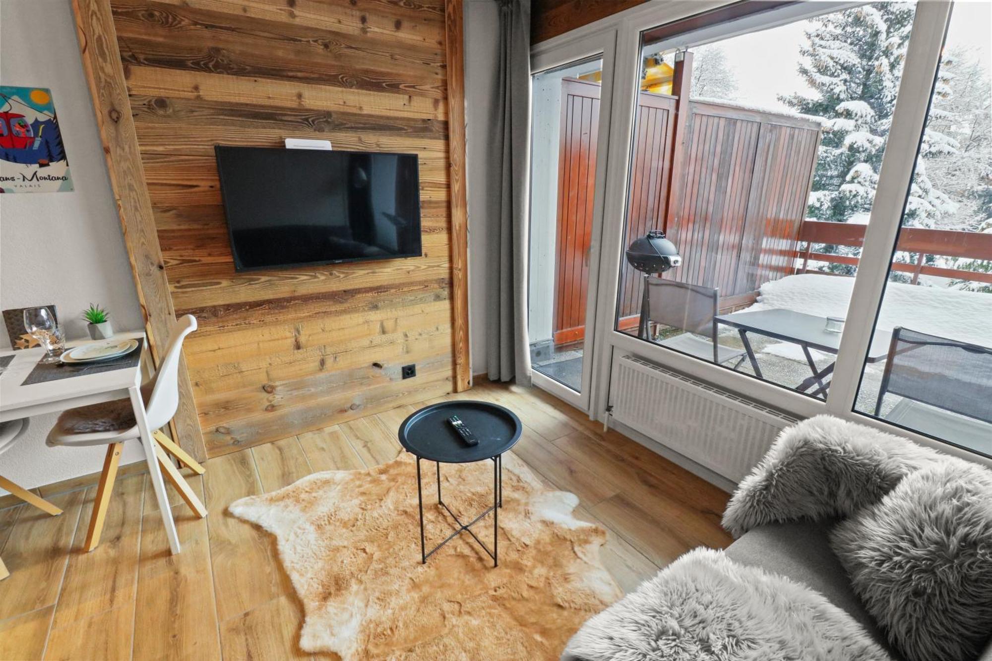 Joli Studio Avec Parking Gratuit Crans-Montana Exterior foto